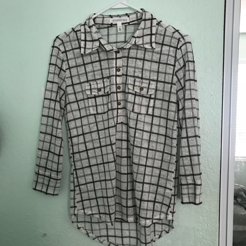 PLAID 3/4 SLEEVE BLOUSE -NWOT-